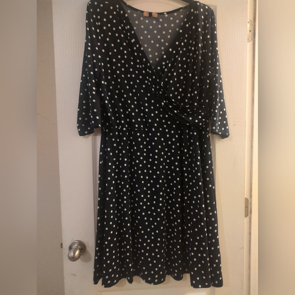 East Adeline Navy blue polka dot dress